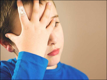Symptoms of Adrenoleukodystrophy Symptoms of Adrenoleukodystrophy